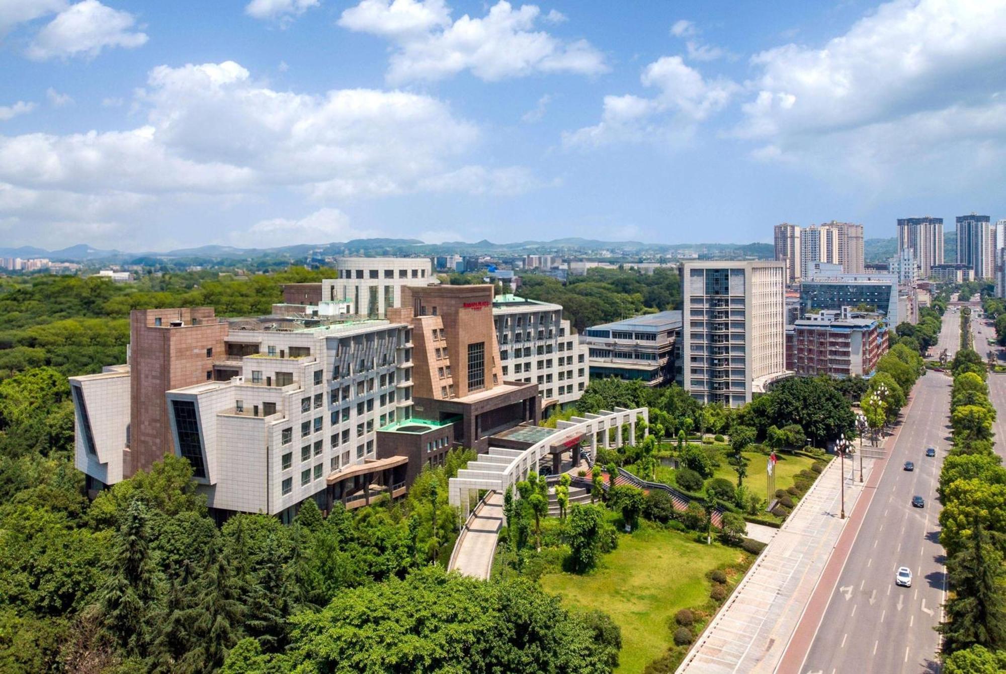Отель Ramada Plaza By Wyndham Chongqing West Экстерьер фото